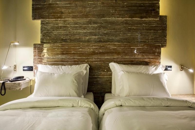 Vitoria Stone Hotel ايفورا الغرفة الصورة